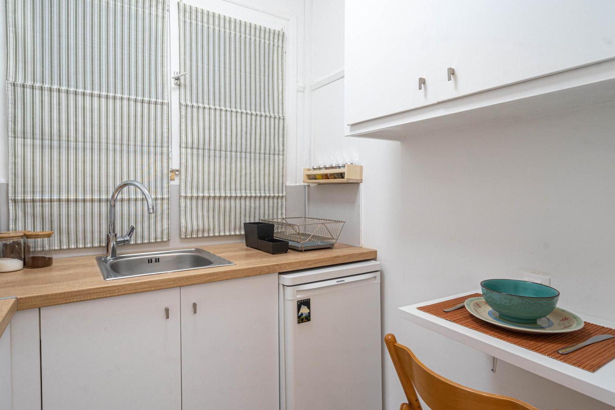 Lovely Studio In Likavitos Hill Atina Dış mekan fotoğraf